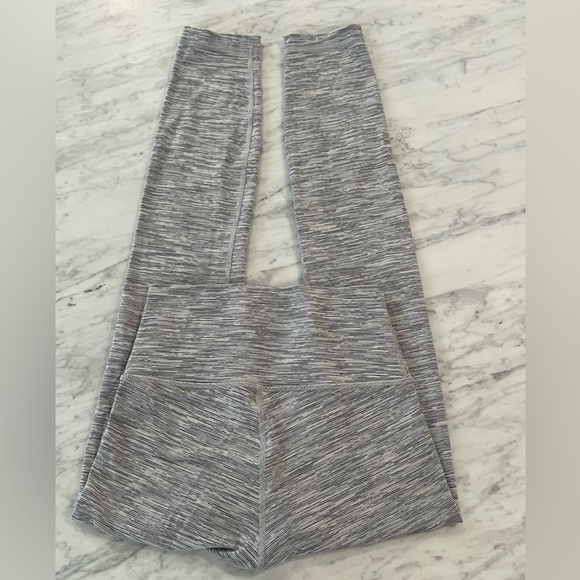 Lululemon Wunder Under Hi-Rise 7/8 25” Wee Are From Space Ice Grey Alpine White - Picture 6 of 15